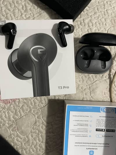 earpods used
