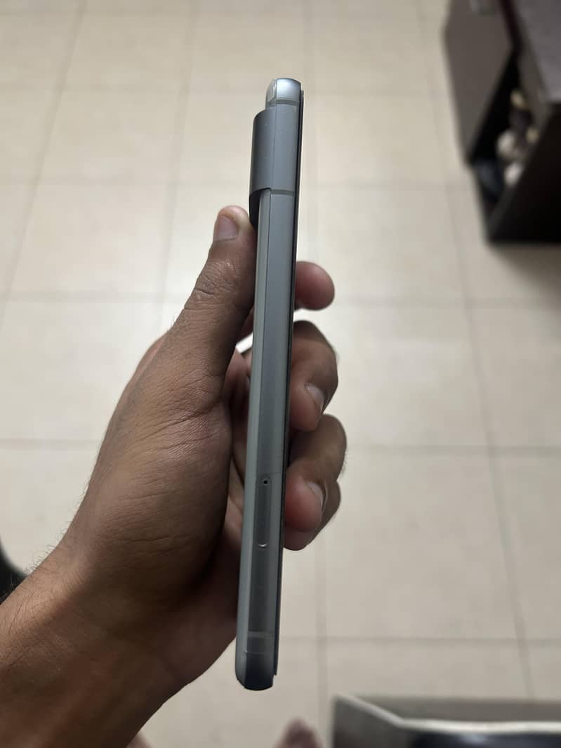 Google Pixel 8 3
