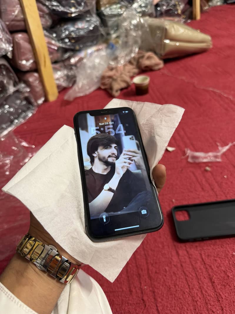 Apple iPhone 11 2