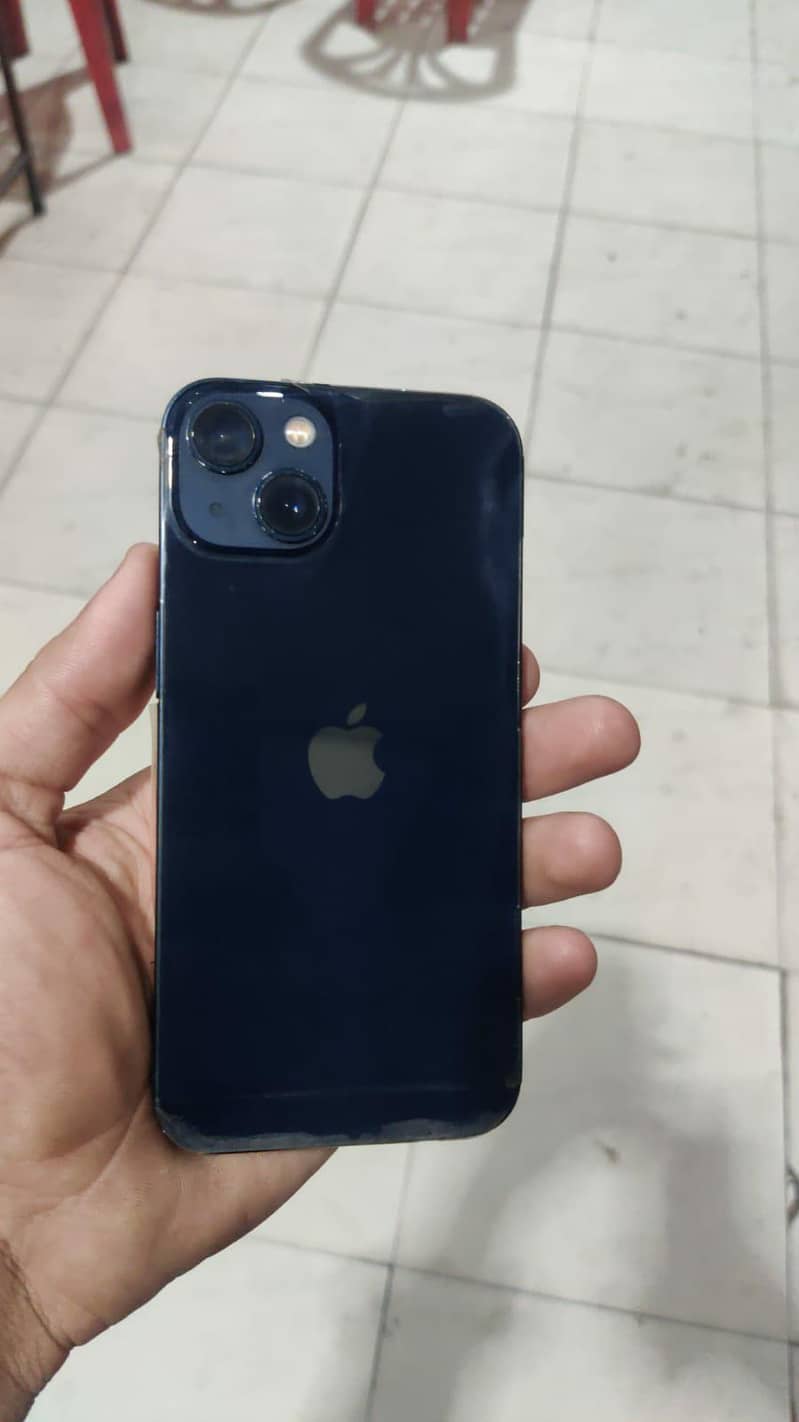 Apple iPhone 13 0