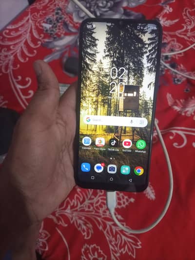 Infinix Hot 8 Lite