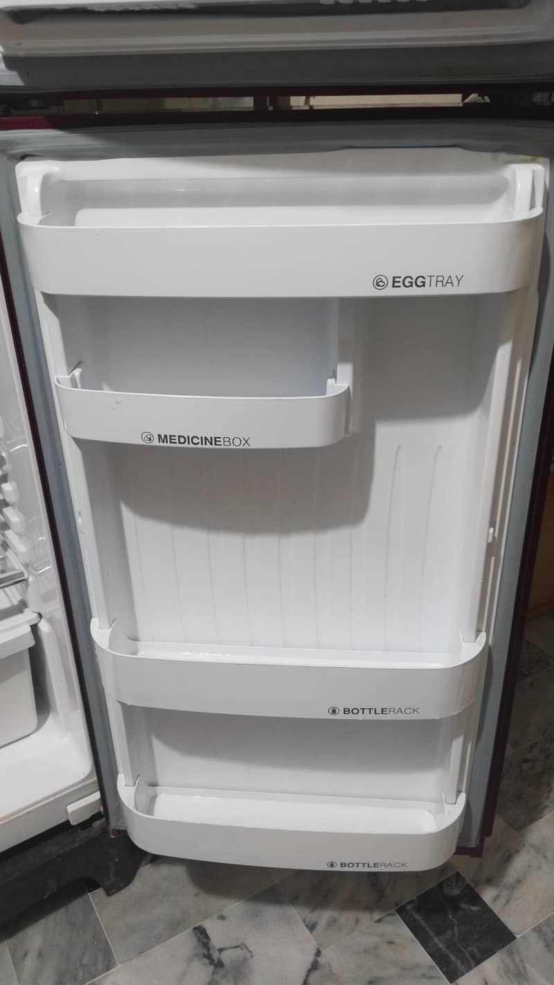 Orient crystal fridge 4