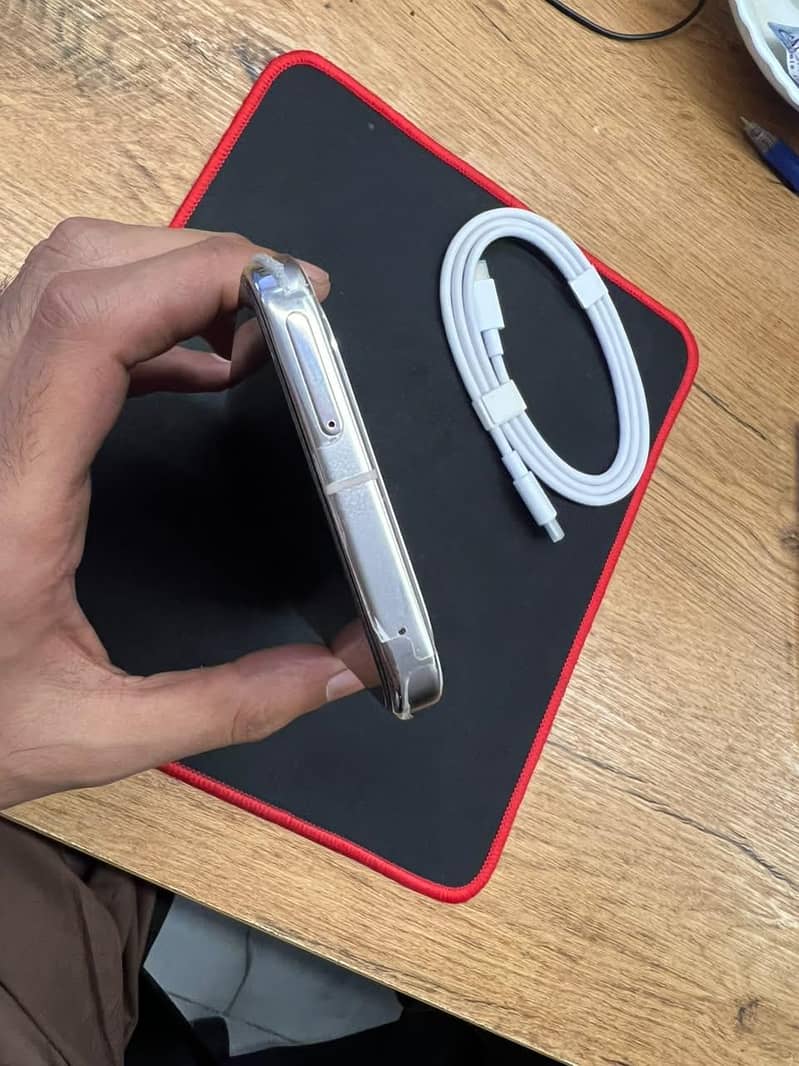 Google Pixel 10 Pro XL 2