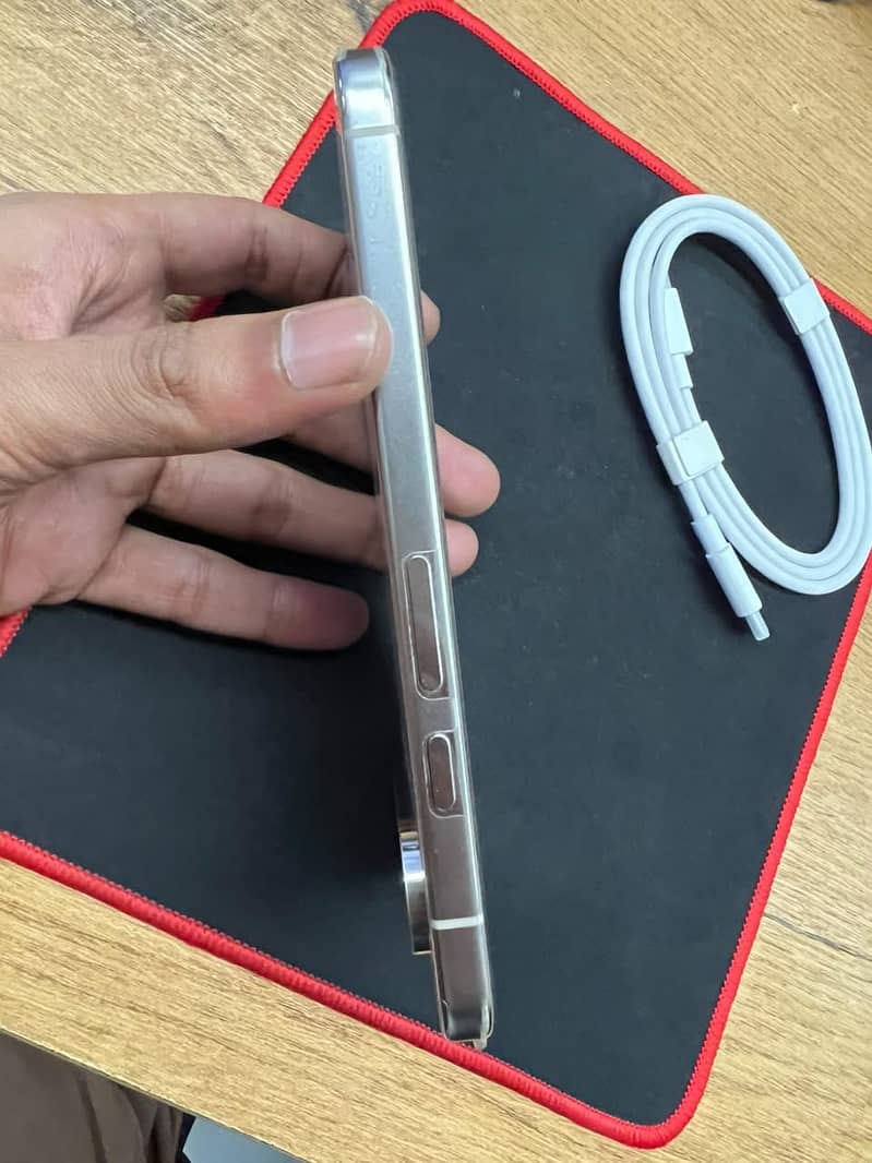 Google Pixel 10 Pro XL 4