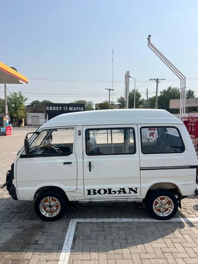 Suzuki Bolan 2015