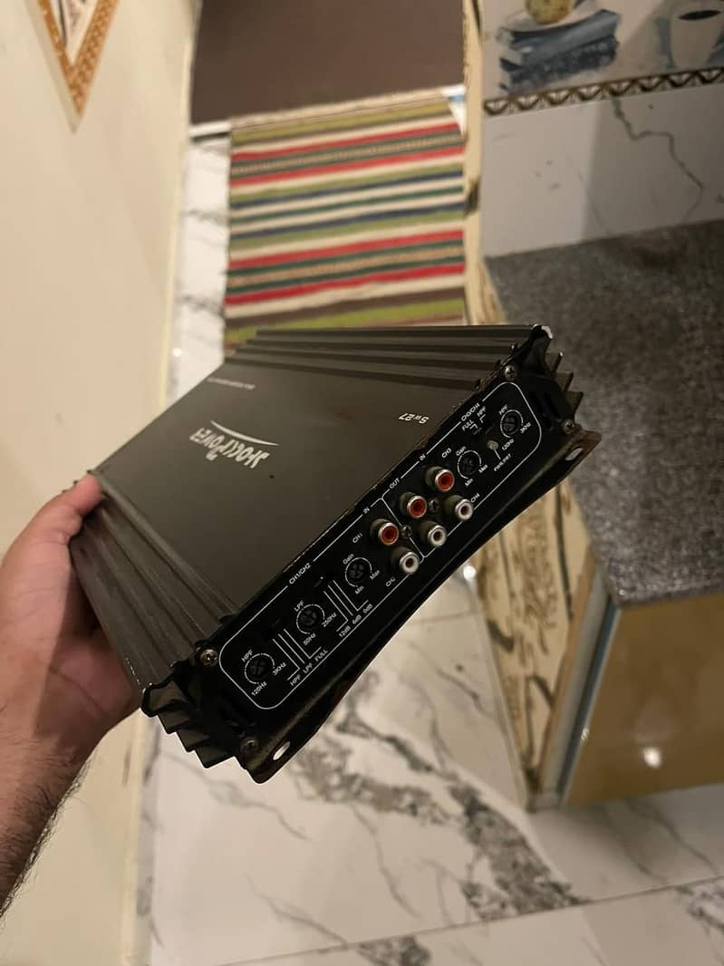 Amplifier plus Buffer 4