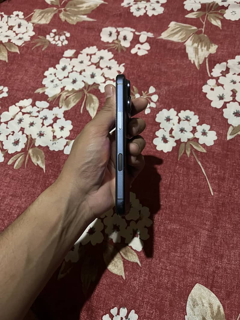 Apple iPhone 17 Pro 5