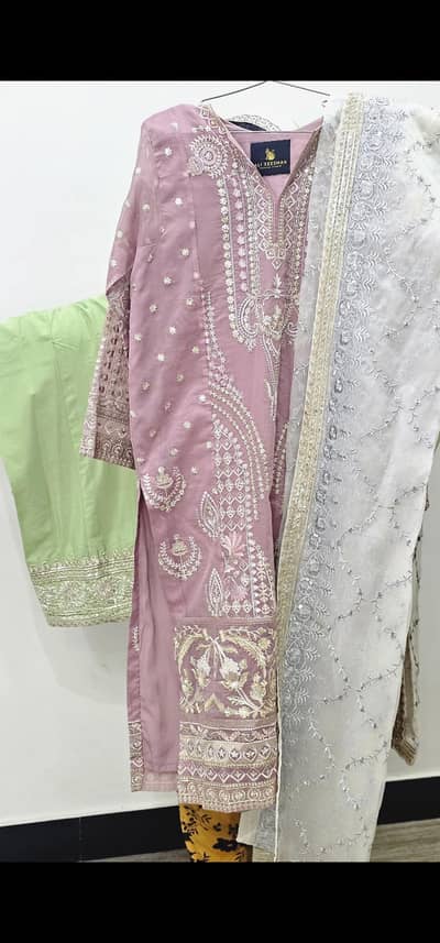 Ali xeeshan original rtw