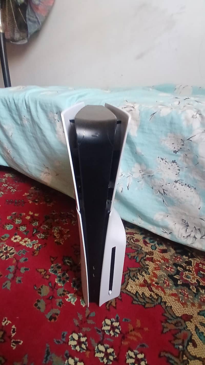 PS5 SLIM 0