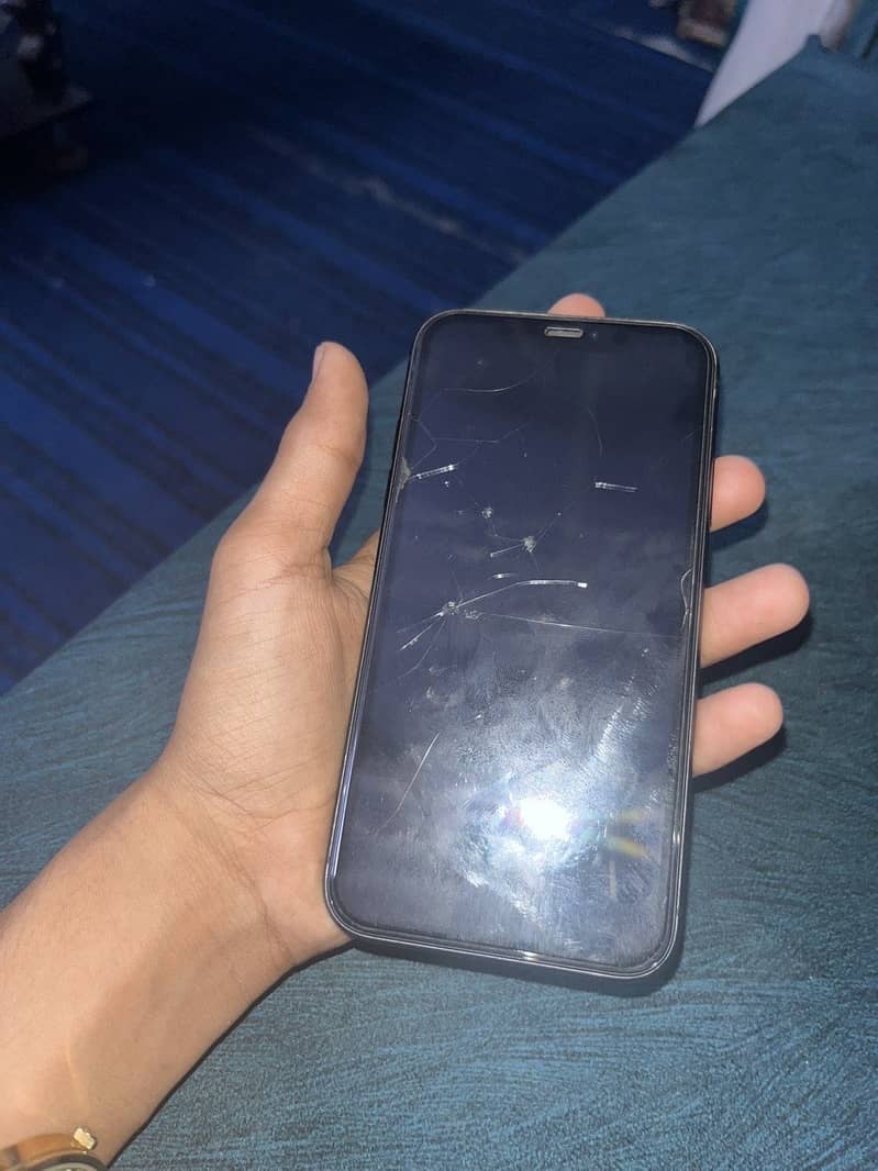 Apple iPhone 11 1