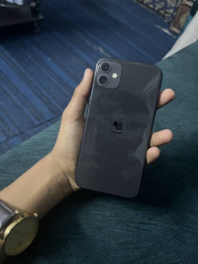 Apple iPhone 11 3