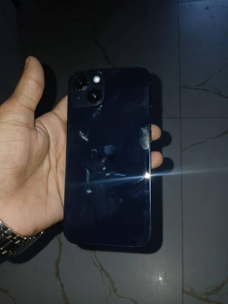 Apple iPhone 14 4