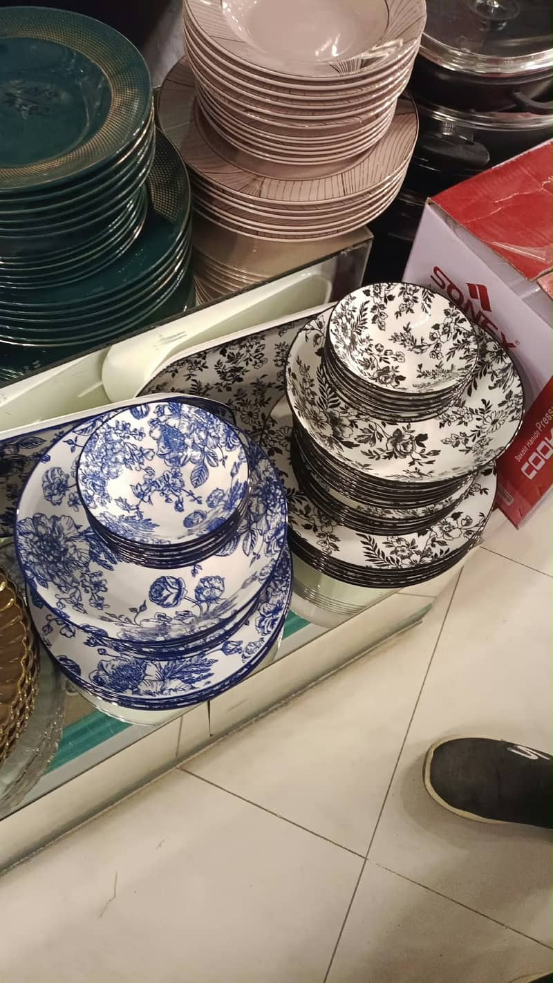 Dinner set fine bone china 2