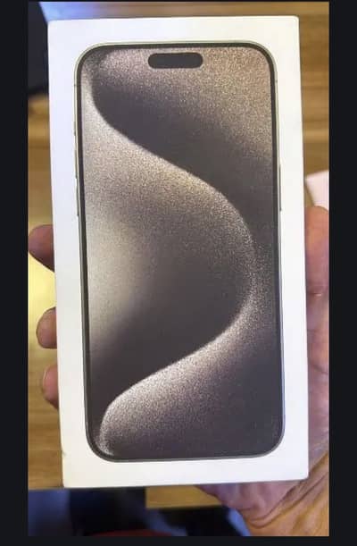 Apple iPhone 15 Pro Max 256gb Natural titanium in Excellent condition