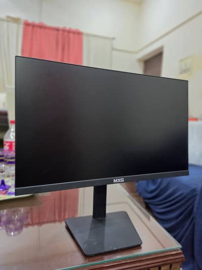 Pristine condition 200hz gaming monitor