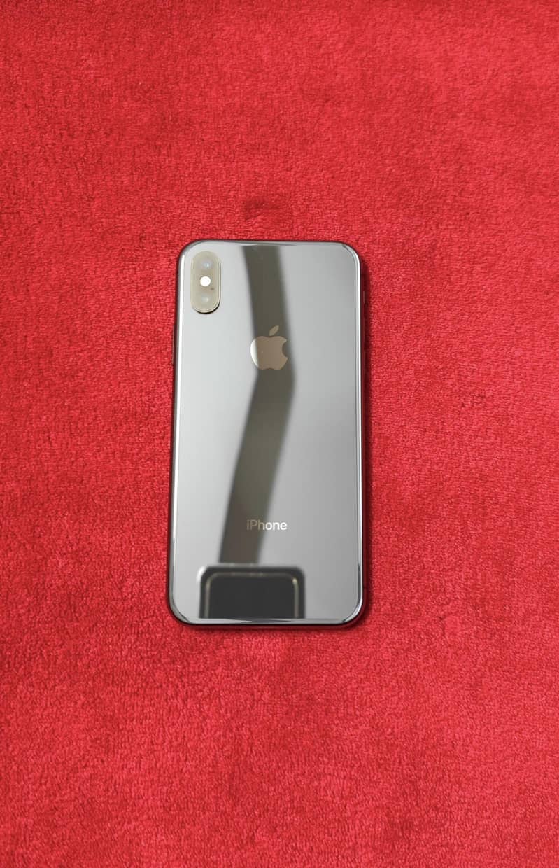 Apple iPhone X 0