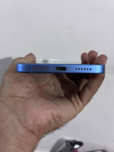 Apple iPhone 16 Plus