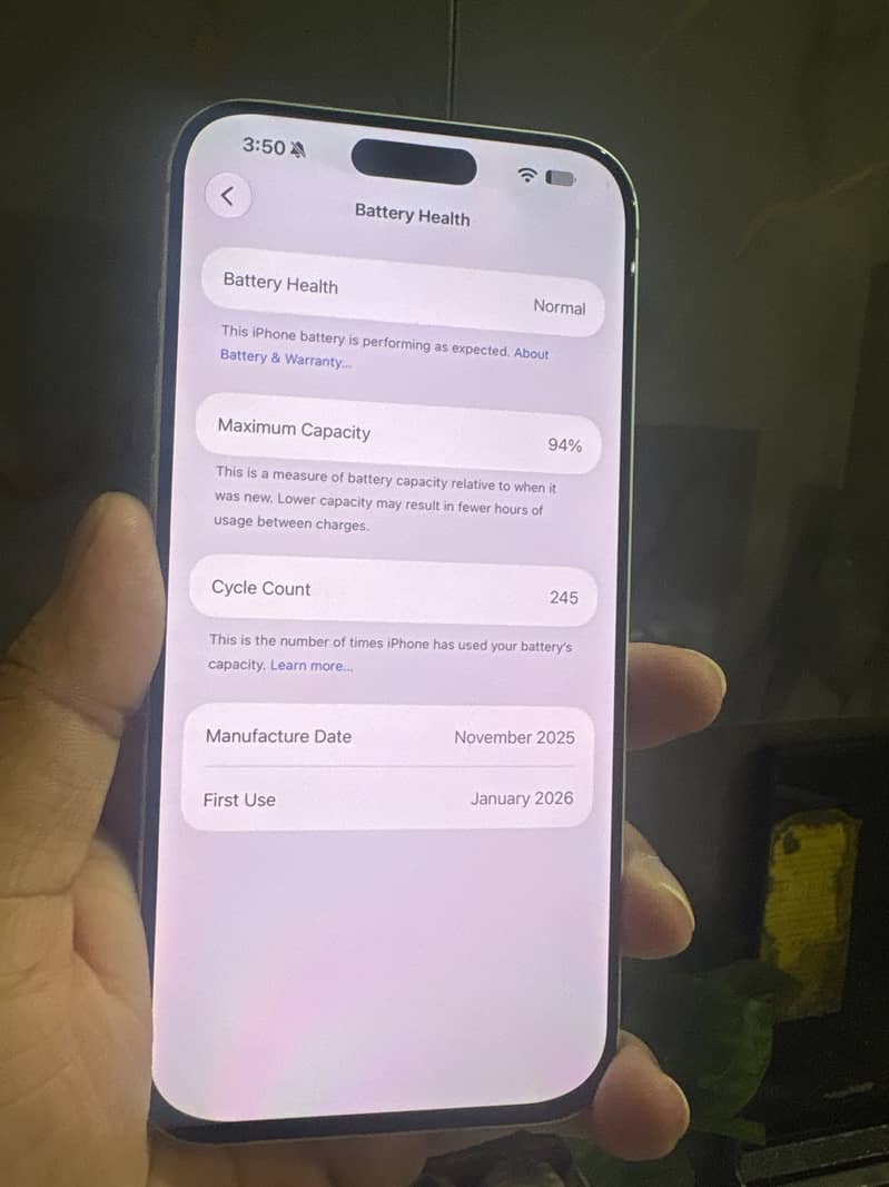 Apple iPhone 17 Pro Max JV 3