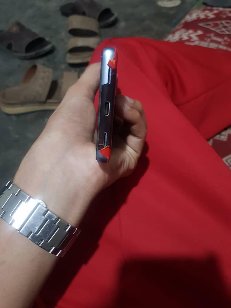 Google Pixel 7 4