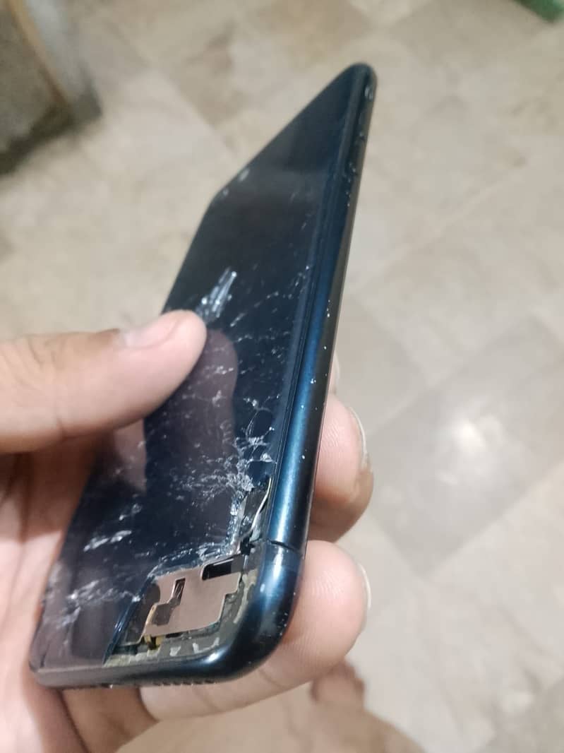 Apple iPhone SE 4