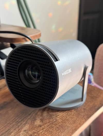 4k projector megcube imported gaming video