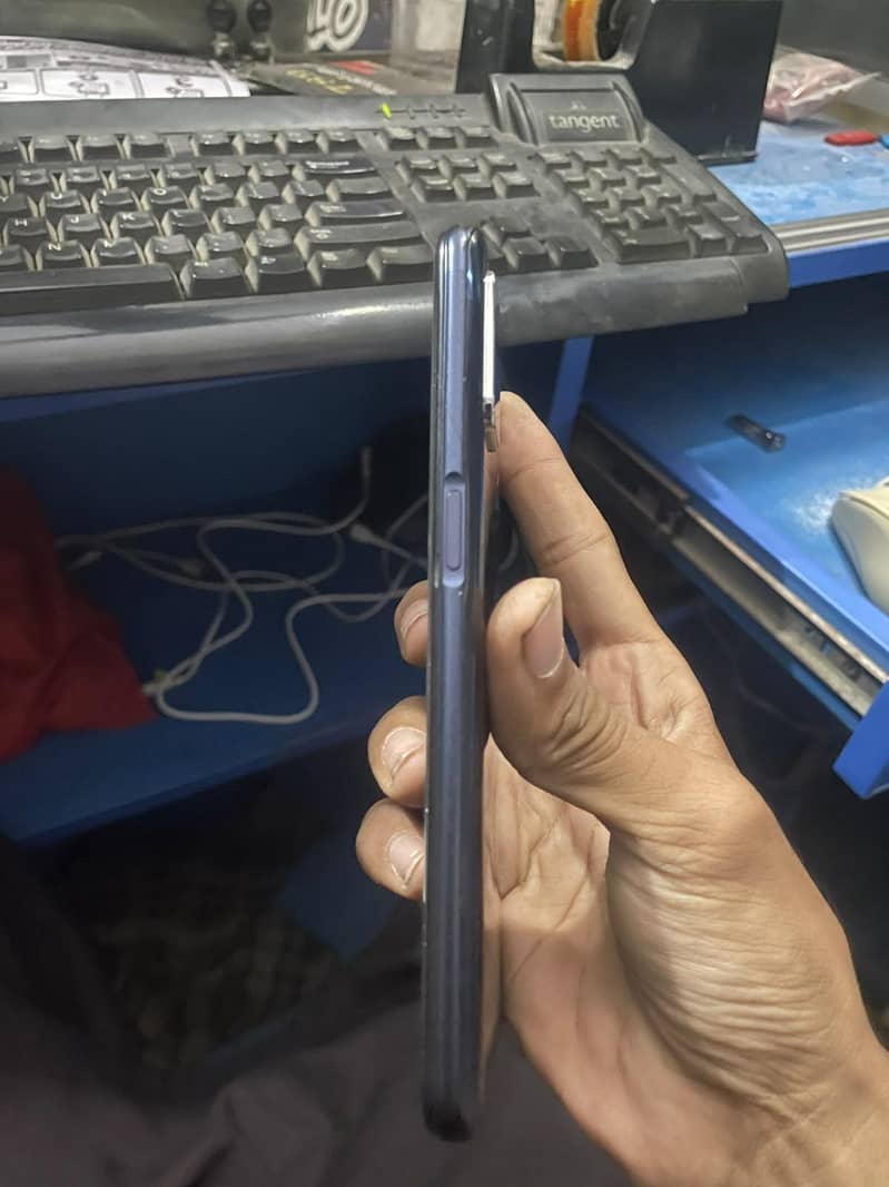OPPO A52 4