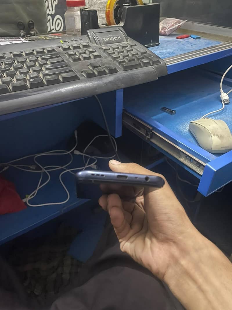 OPPO A52 5