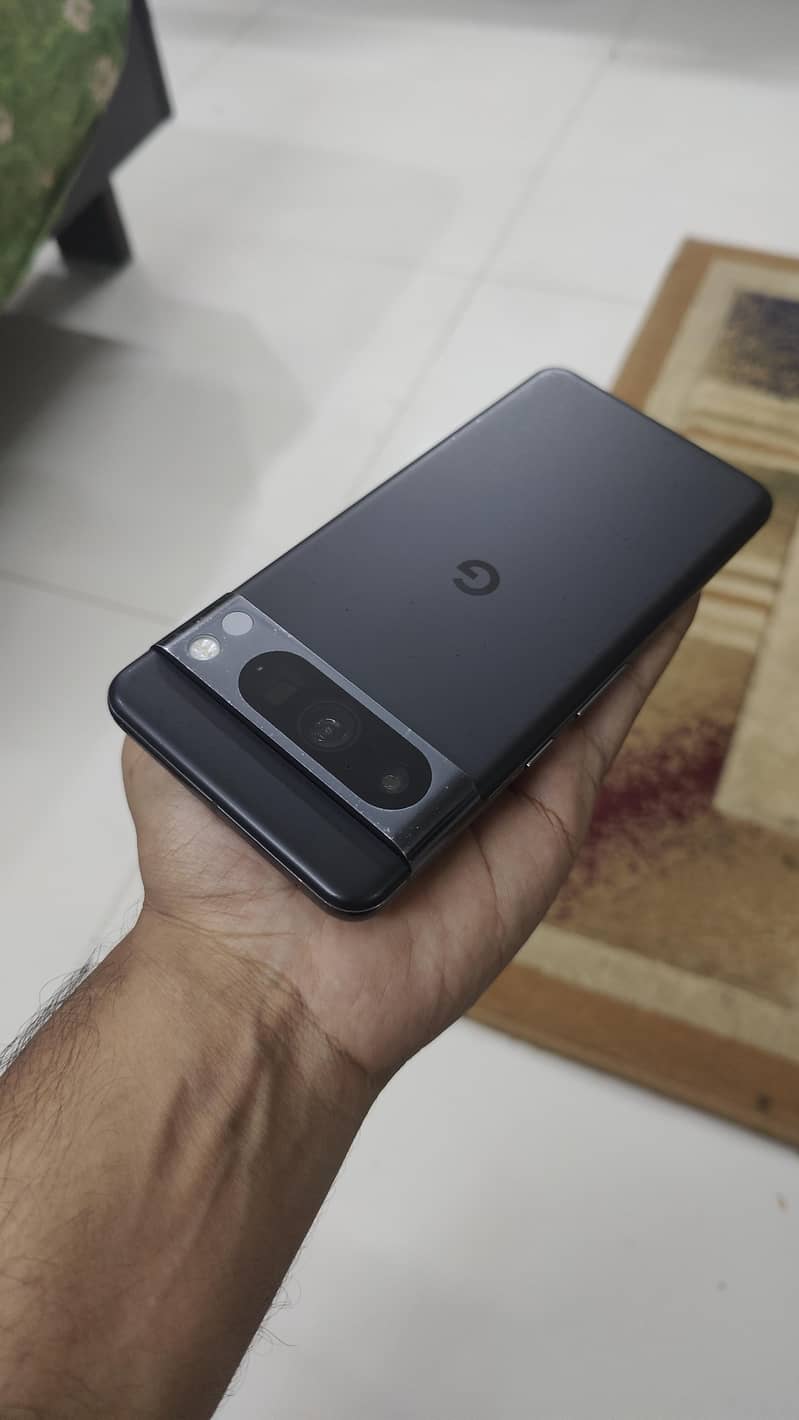 Google Pixel 8 Pro 1