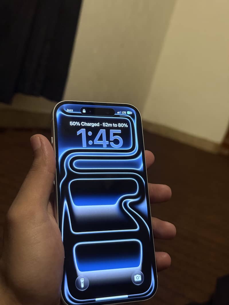 Apple iPhone 14 Pro 1