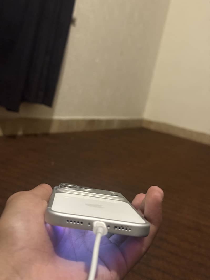 Apple iPhone 14 Pro 4
