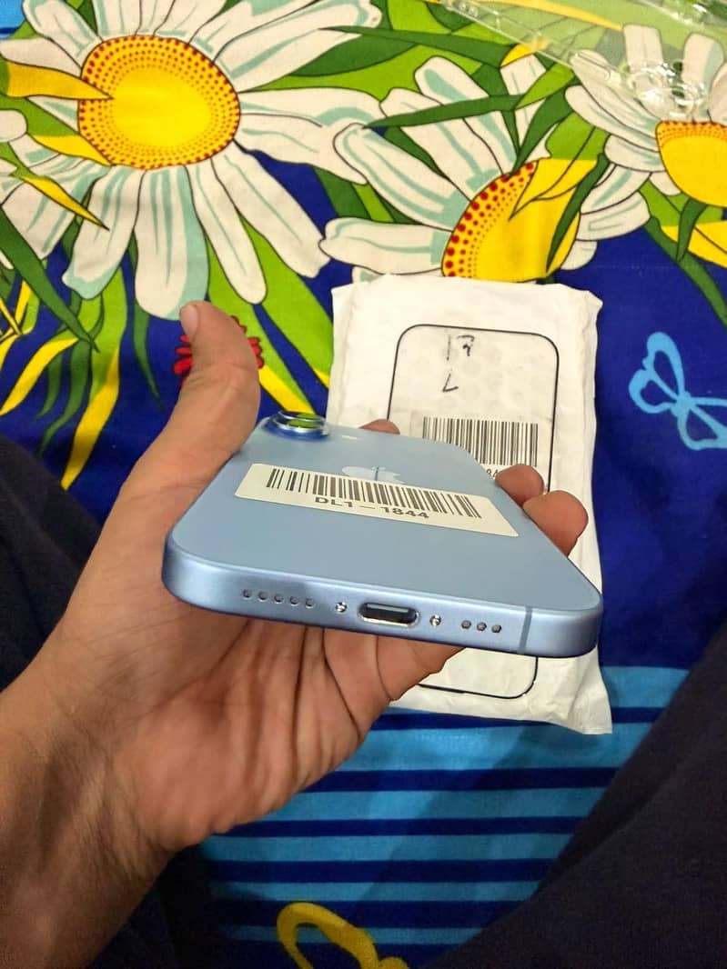 Apple iPhone 17 4