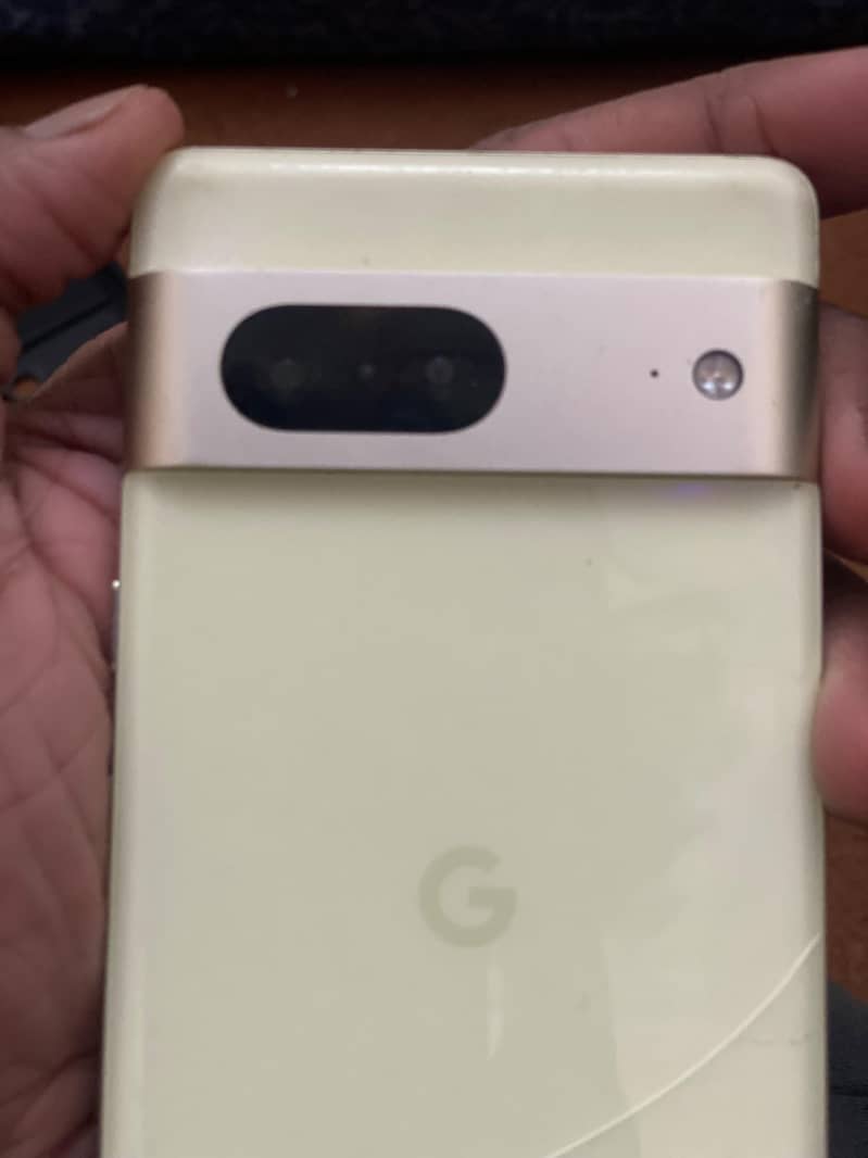 Google Pixel 7 5