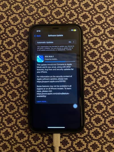 Apple iPhone 11