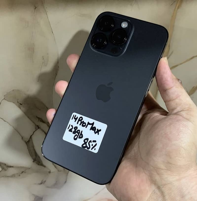Apple iPhone 14 Pro Max 4