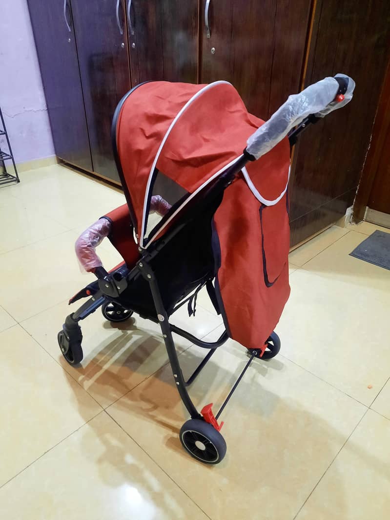 New Pram/Stroller imported. . . 10