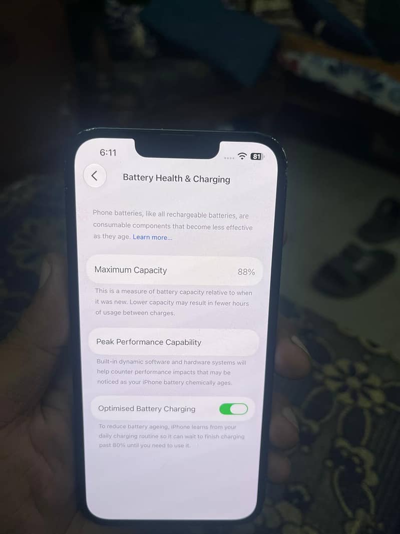 Apple iPhone 13 10
