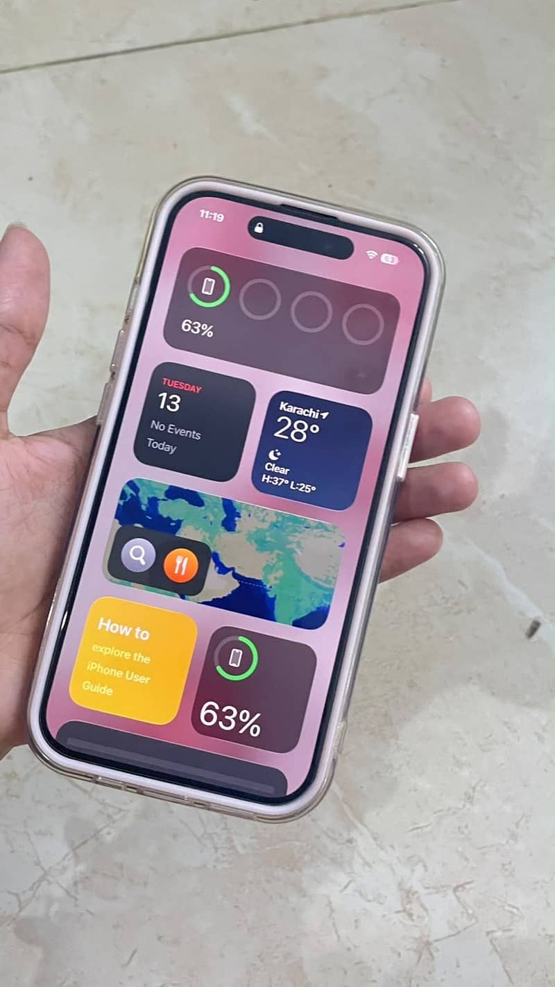 Apple iPhone 15 4
