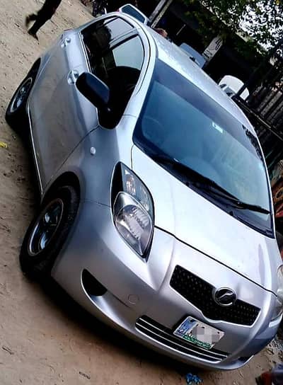 Toyota Vitz 2005