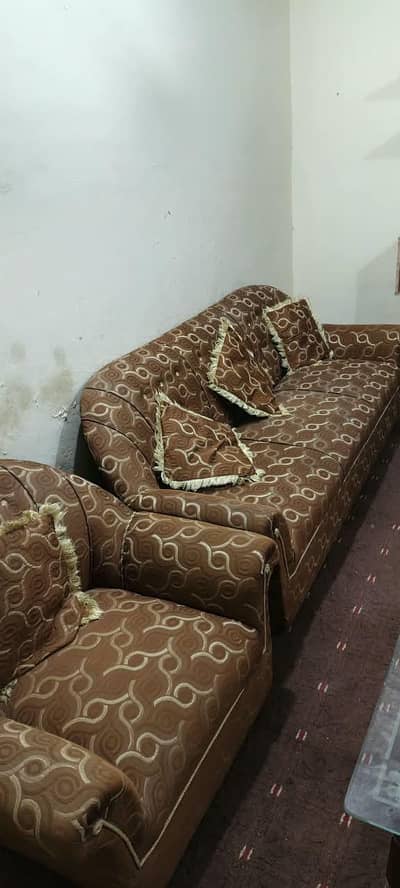 7 seater sofa set with cushion for sale