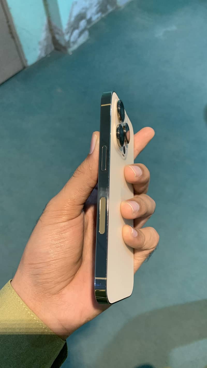 Apple iPhone 14 Pro 6