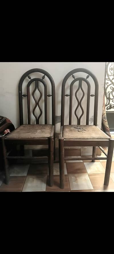King Size Dinning table in Reasonable price| Pure wood