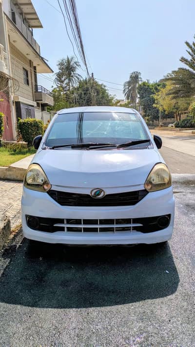 Daihatsu Mira 2015