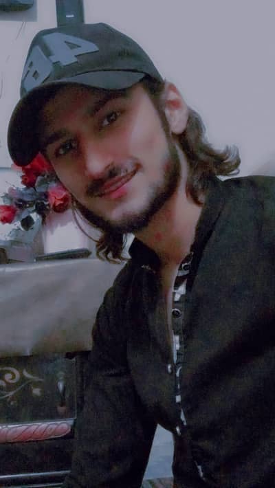 I NEED JOB IN LAHORE BEGUM KOT