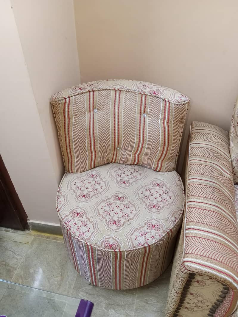13 seater sofa set one table 6