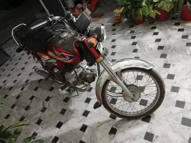 HONDA CD 70 0