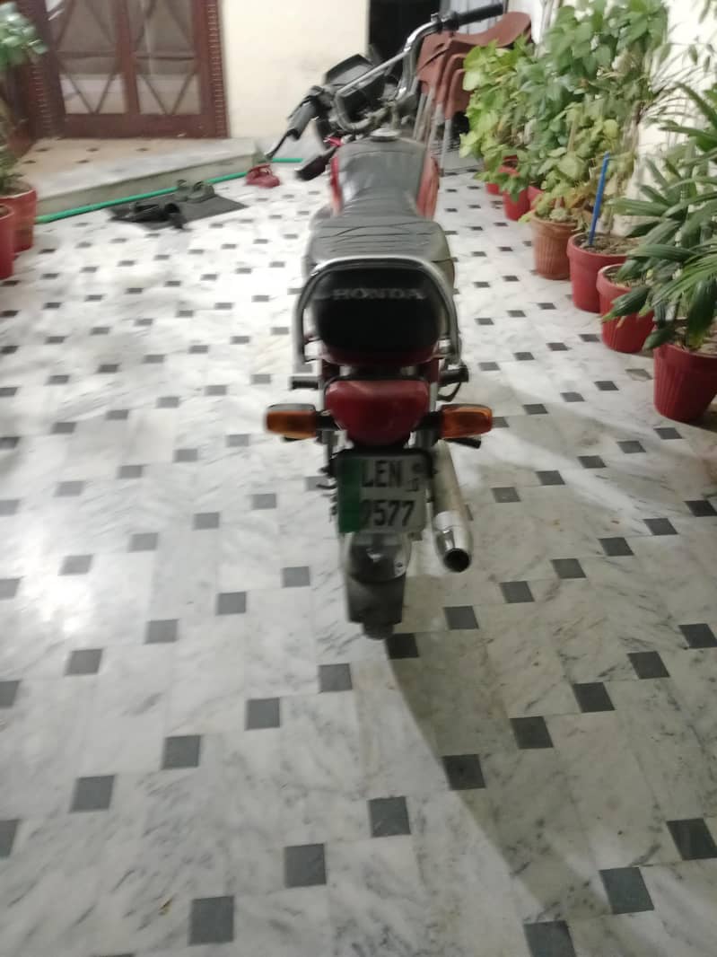 HONDA CD 70 2