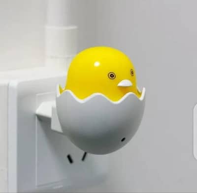 Cute Chick LED Night Light Plug-In (خوبصورت نائٹ لیمپ)