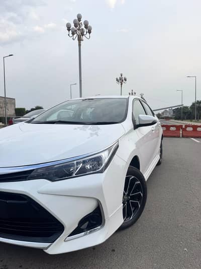 Toyota Corolla Altis 2025