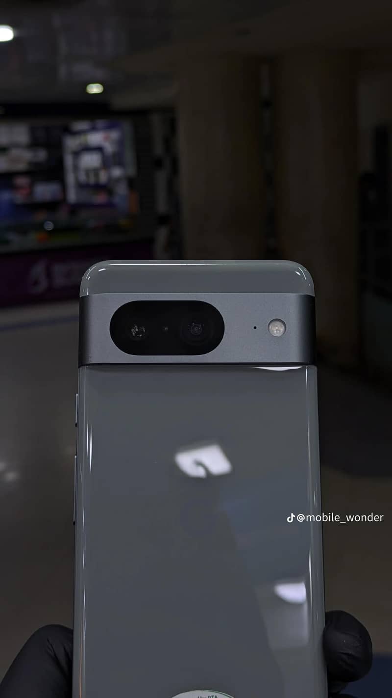 Google Pixel 8 1