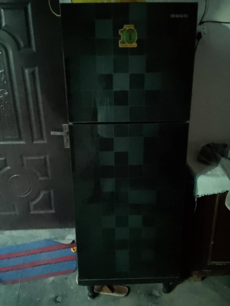 refrigerator 0